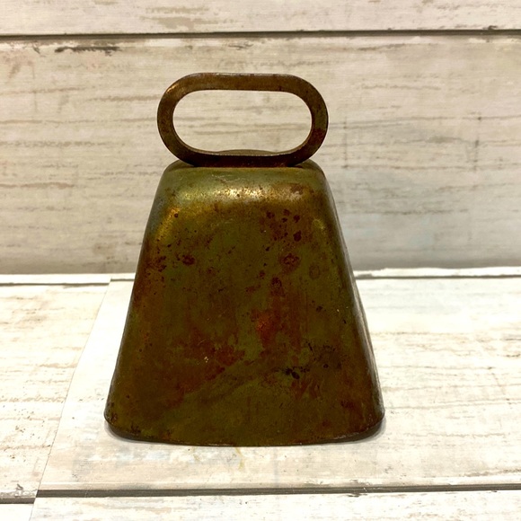 Other - VTG Rustic Cow Bell Old Rusty Farmhouse Country Chic